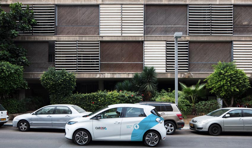 המכונית החשמלית של מיזם הרכב השיתופי (צילום: חברת Car2Go)