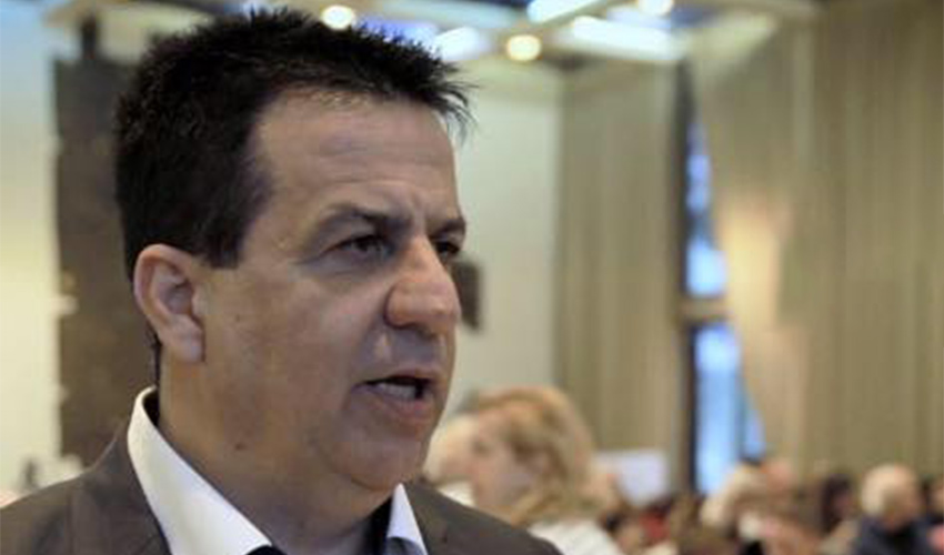 שמעון סבג. "אני לא מקבל שקל אחד מהמדינה ומהעירייה, אז לפחות שלא יחבלו"