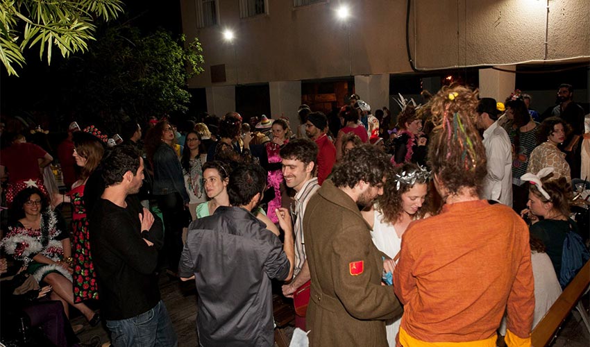 מסיבה של קהילת נהדר בהדר (צילום: עופרי ניסני)