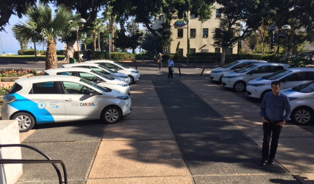 השקת מיזם Car2Go בעיריית חיפה (צילום: שושן מנולה)