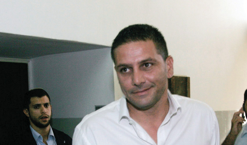 דורון אוסידון. שערוריית המשחק עולה מדרגה (צילום: ניר קידר)