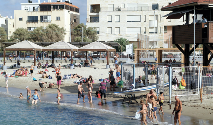 חוף בת גלים (צילום: איציק בן מלכי)