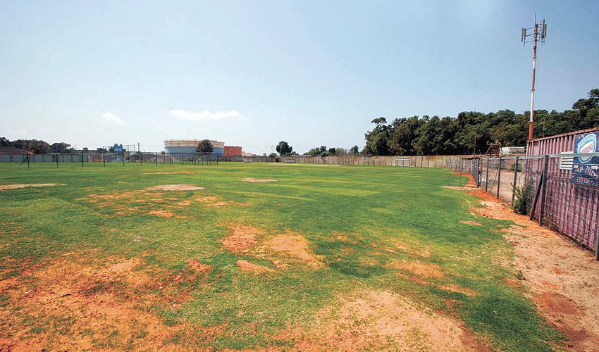 המתחם הישן בקרית חיים. מתי זה כבר ייגמר? (צילום: קובי פאר)