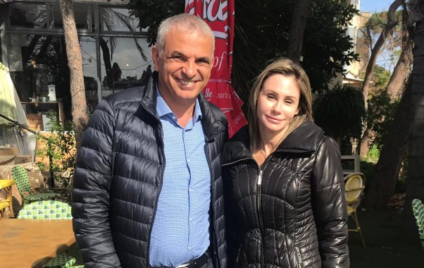 סופי נקש ומשה כחלון. "הוא חיפאי שדאג רבות לחיפה" (צילום: מושיקו בן חמו)