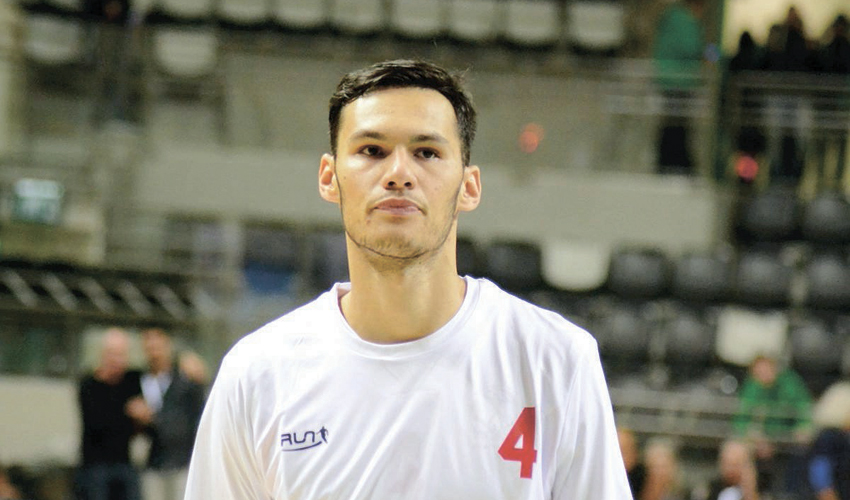 ארד הררי. שוחרר וחזר (צילום: דוברות הפועל חיפה)