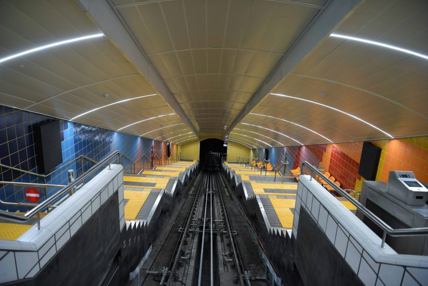 תחנת גן האם של הכרמלית (צילום: ראובן כהן)