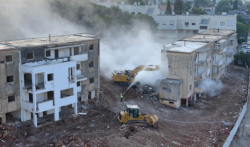 הריסת הבניינים בפרויקט הפינוי-בינוי בנוה שאנן (צילום: אורי סיון)