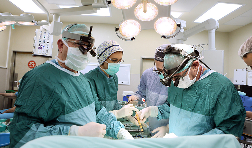 ניתוח בבית החולים רות רפפורט לילדים (צילום: הקריה הרפואית רמב"ם)