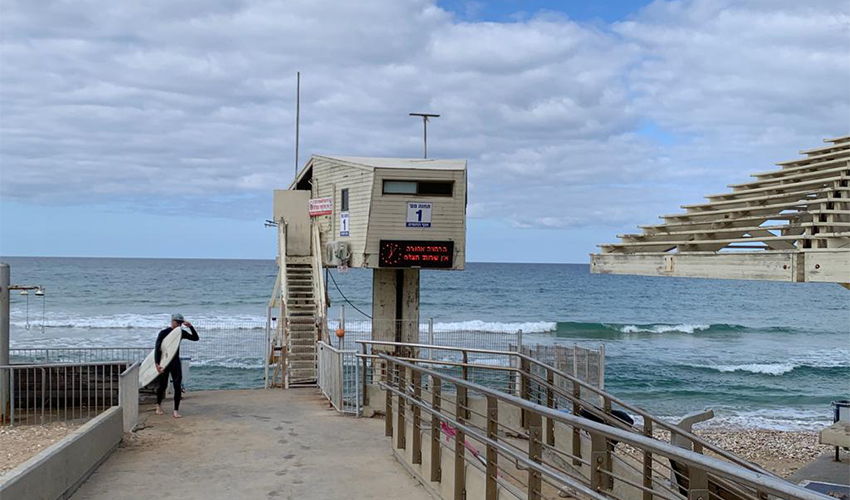 חוף הכרמל (צילום: חגית הורנשטיין)