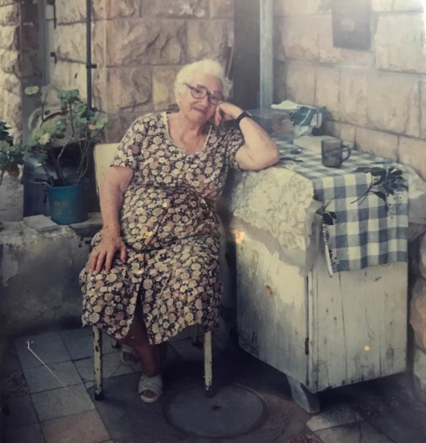 אימו של ישראל לוי בבית בעבאס 81