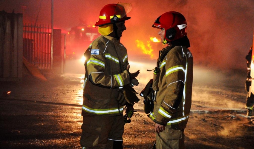 הושגה שליטה על השריפה בצ'ק פוסט (צילום: דוברות כבאות והצלה מחוז חוף)