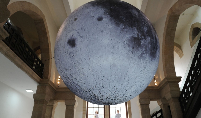 הצד האפל של הירח במדעטק (צילום: רענן טל)