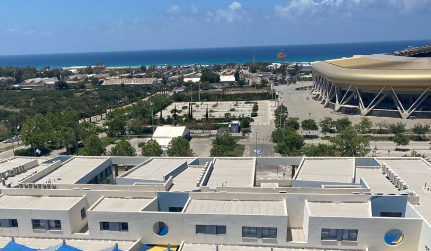 בית הספר היסודי בנאות פרס (צילום: שרה פרל)