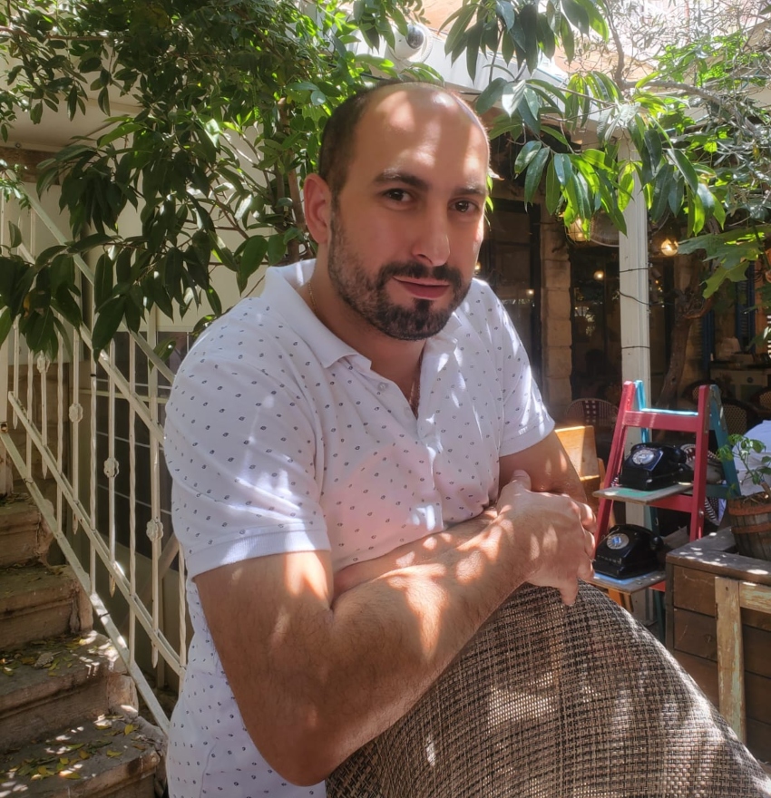 "מקבל לקוחות יום-יום עם חיוך". מישל שחאדי (צילום: באדיבות המסעדה)