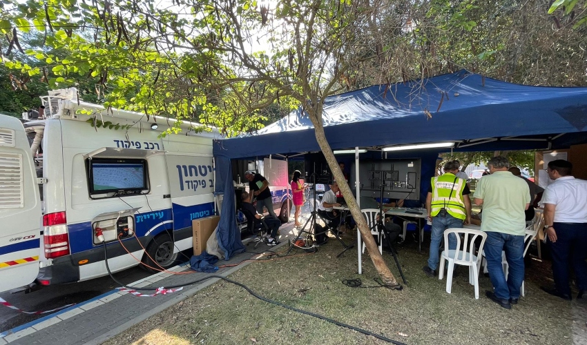 תרגיל פינוי מוסדות חינוך משכונות כלואות (צילום: ראובן כהן, דוברות עיריית חיפה)