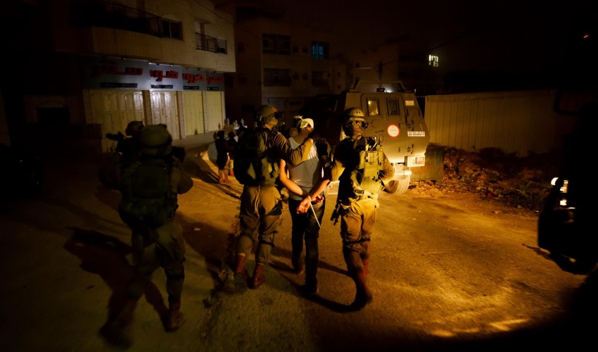 מעצר חשוד על ידי יחידת דובדבן (צילום: זיו קורן)