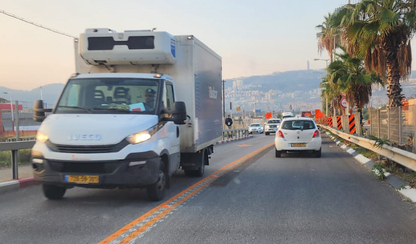 כביש יגאל ידין (צילום: יקי לוי)