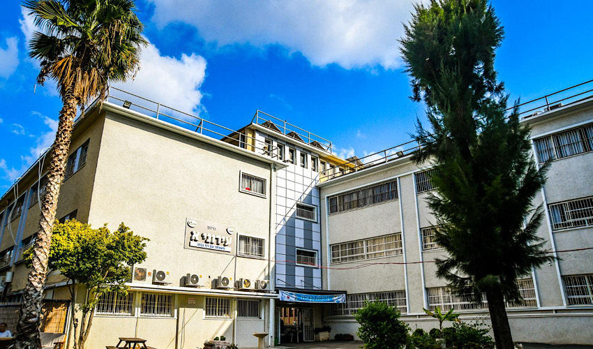 בית הספר עירוני א' (צילום: ניר בלזיצקי, דוברות עיריית חיפה)