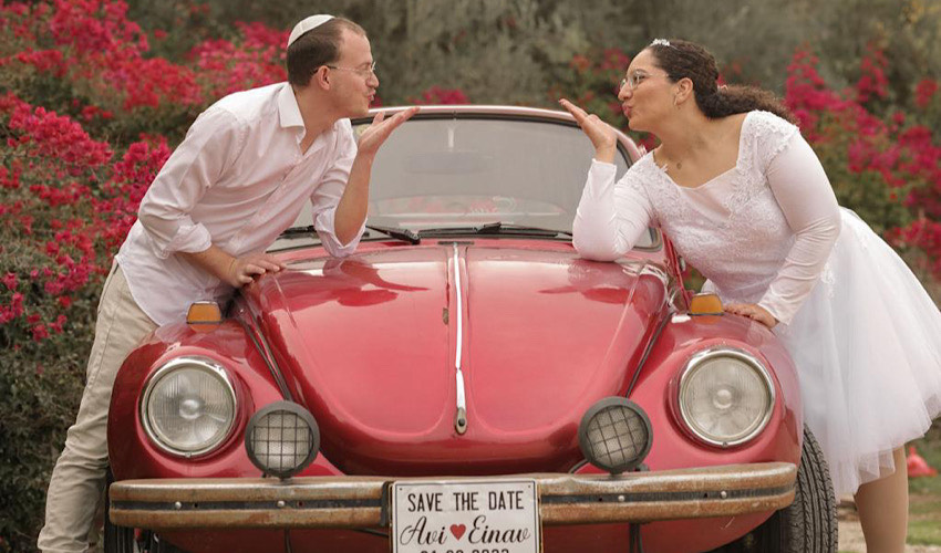 עינב בן שמואל ואבי לינשה בהכנות האחרונות (צילום: מבטים)