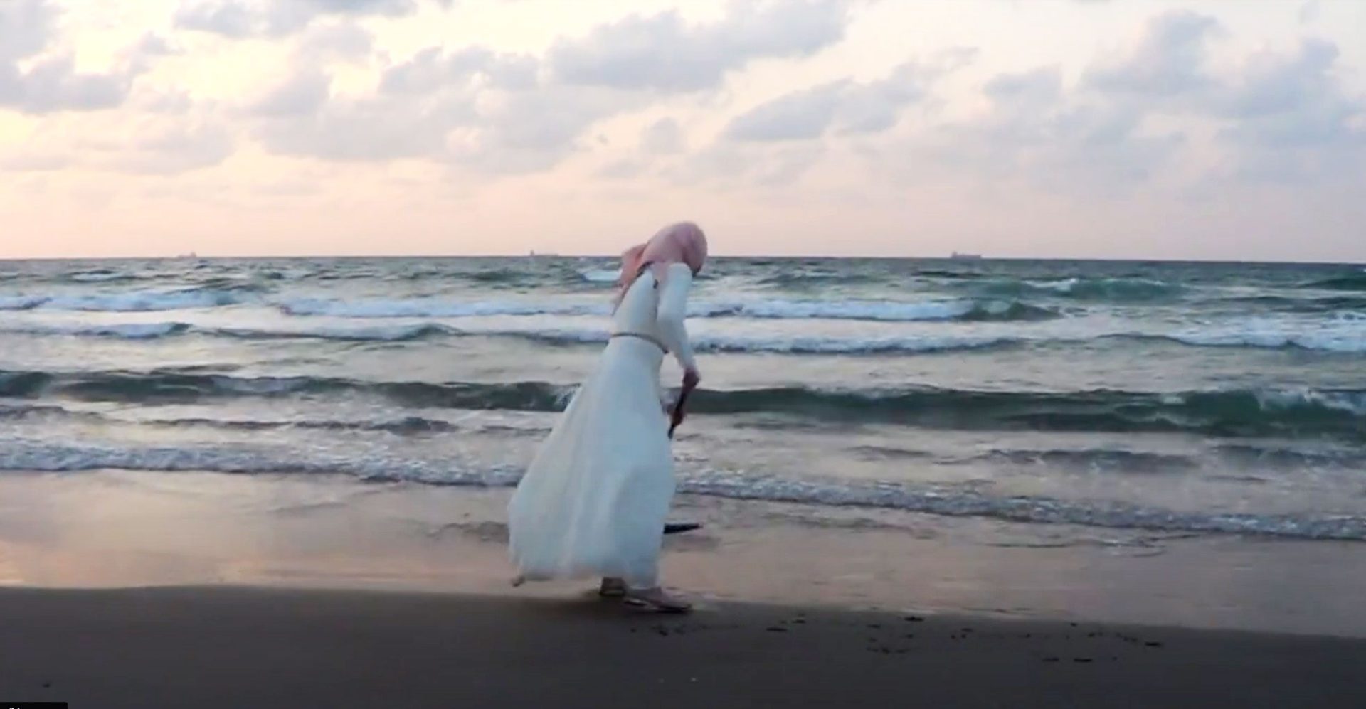 "ללא כותרת", עבודה של מרג'ן אבו דבה