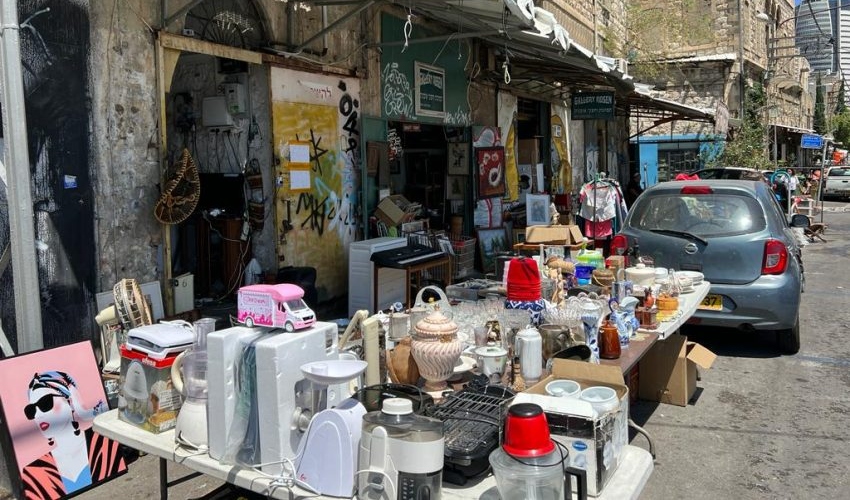 שוק הפשפשים (צילום: חגית הורנשטיין)