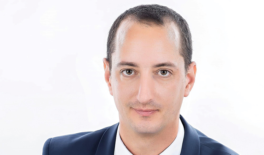עו"ד אושרי לנקרי (צילום מתוך דף הפייסבוק שלו)