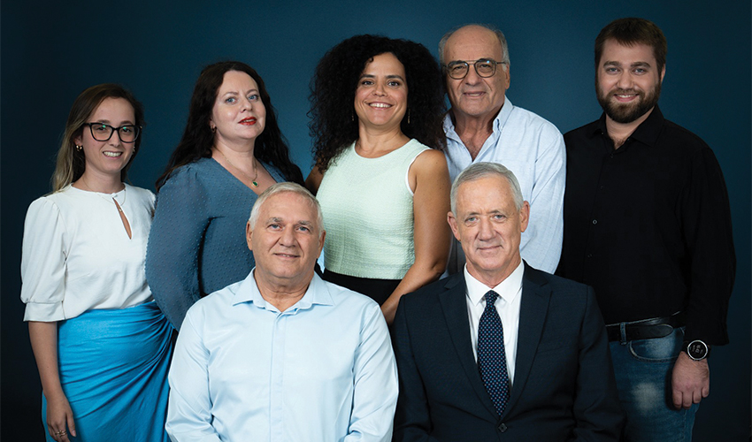 רשימת הירוקים-כחול לבן עם ח"כ בני גנץ. "אנחנו חולקים ערכים משותפים“ (צילום: אלעד מלכה)