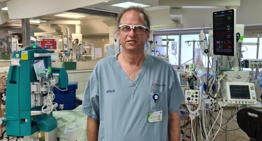 ד"ר אריק עדן, מנהל היחידה לטיפול נמרץ בכרמל (צילום: אלי דדון)