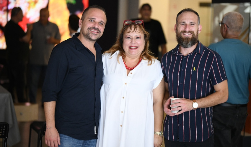 מנכ"ל תנועה ישראלית נתי בירמן מה נעים, ראש המטה החיפאי לימור אורן ויוסי שלום (צילום: תנועה ישראלית)