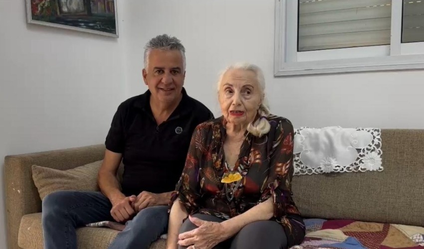 שמעון סבג וכוכבת הסרט ריטה קסמיאן בראון