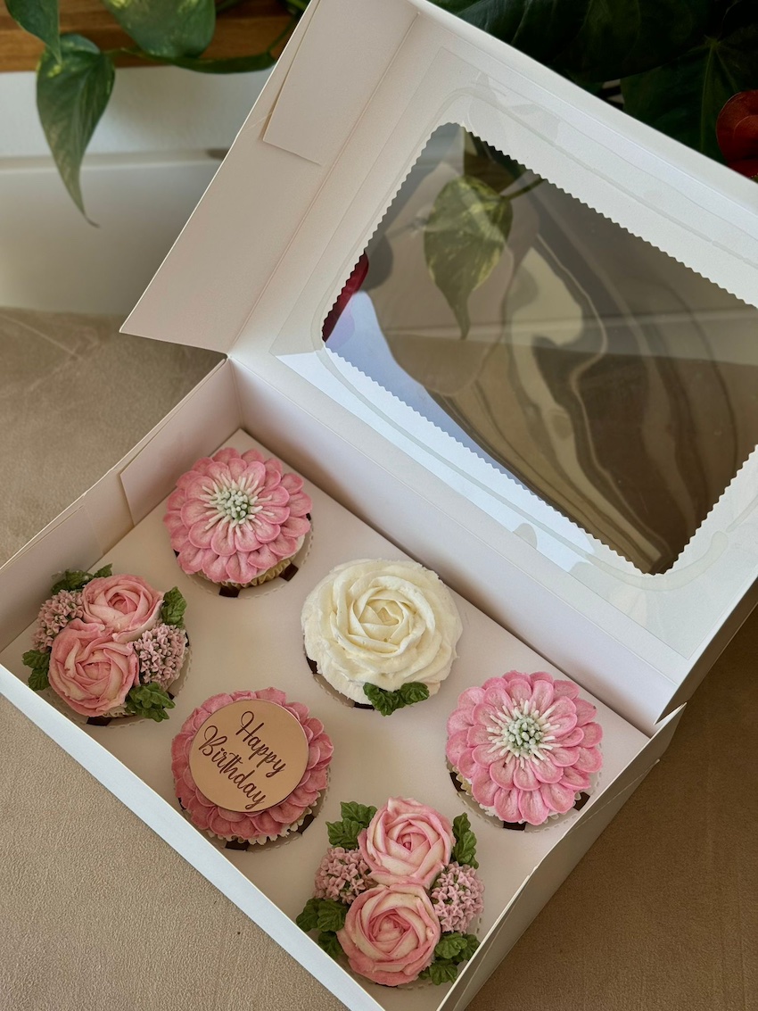 מארז קאפקייקס פרחוניים של אוריאן שטיינר (צילום: אוריאן שטיינר)