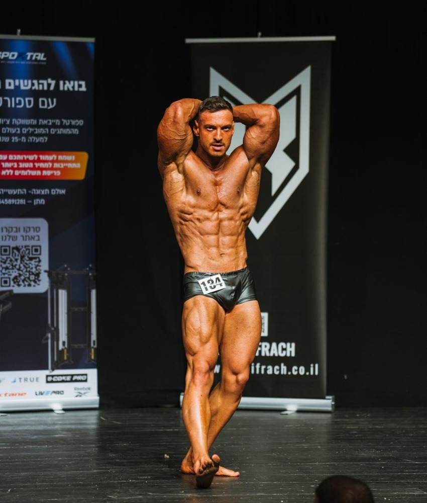 נדב רון בתחרות (צילום: אביב ממו)