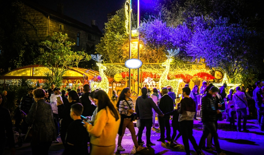 חוגגים חנוכה וכריסטמס בחיפה (צילום: ניר בלזיצקי, דוברות עיריית חיפה)