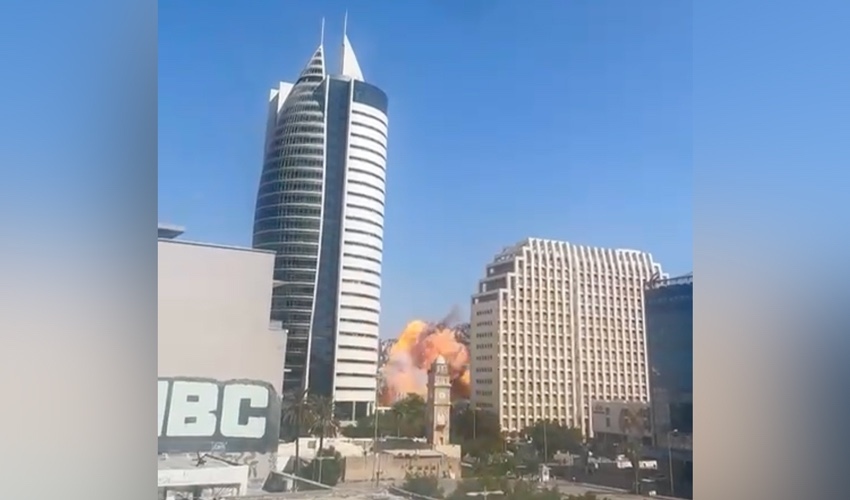 פגיעת הטיל האיראני סמוך לבניין הטיל (צילום: שימוש לפי סעיף 27א' לחוק זכויות יוצרים)