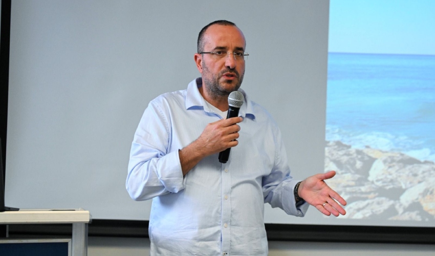יריב פלד (צילום: ראובן כהן, דוברות עיריית חיפה)