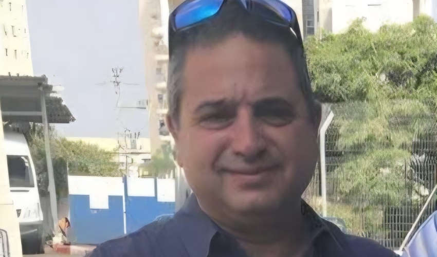 יהודה בן עזרא (צילום: דף הפייסבוק של המועצה האזורית עמק חפר)