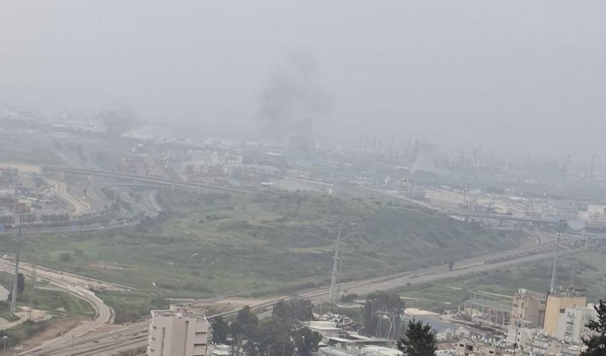הנפילה בבתי הזיקוק (צילום: שימוש לפי סעיף 27א' לחוק זכויות יוצרים)