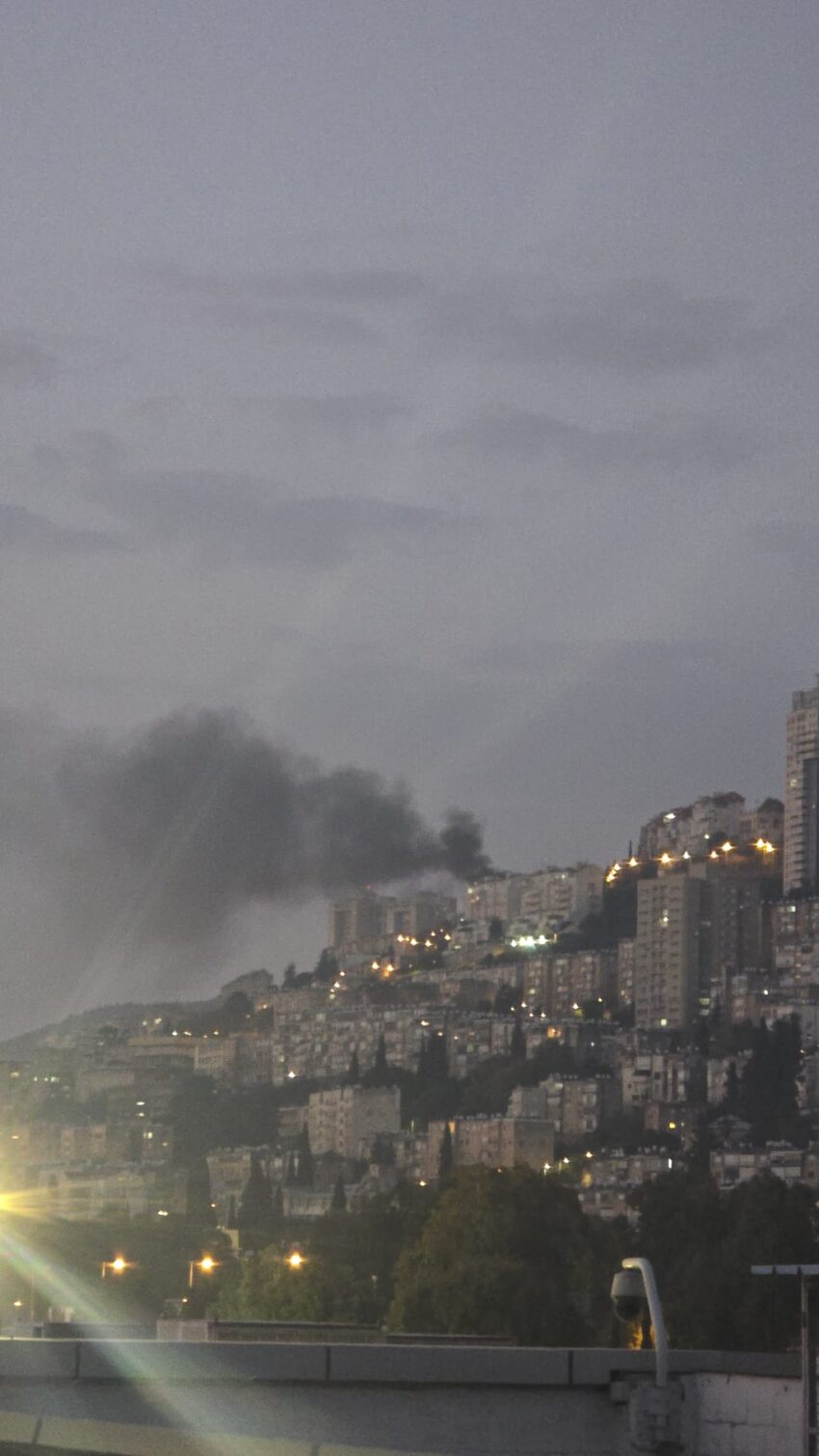 אחת מזירות הנפילה הבוקר (צילום: שימוש לפי סעיף 27א' לחוק זכויות יוצרים)