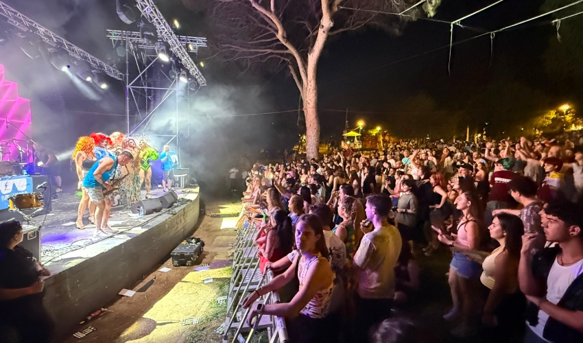 עצרת הגאווה בגן האם (צילום: ראובן כהן, דוברות עיריית חיפה)